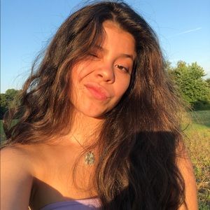 Meet your Posher, Stefanie